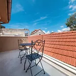Azur Palace Luxury Penzion 4*