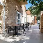 Azur Palace Luxury 4* Split