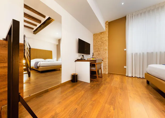 Azur Luxury Guest house 4*