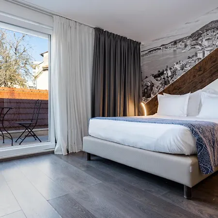 Azur Palace Luxury Pensión 4*