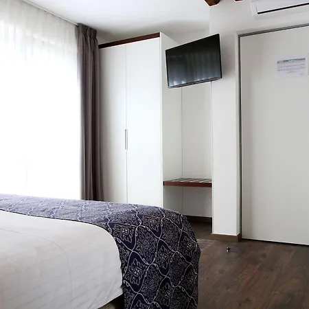 Penzion Azur Palace Luxury 4*