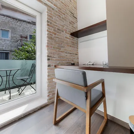 Azur Palace Luxury 4* Σπλιτ