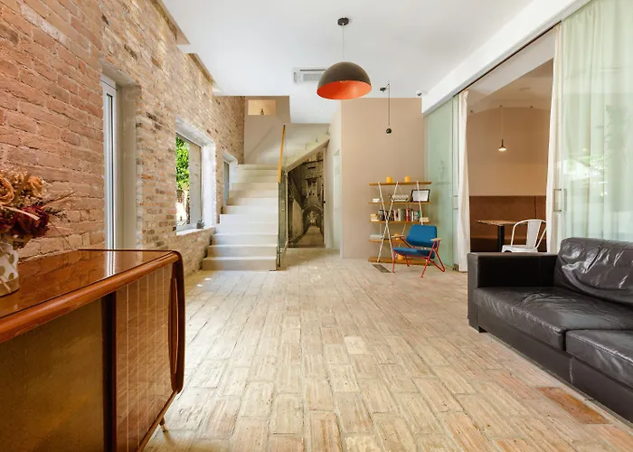 Guest house Azur Luxury 4*